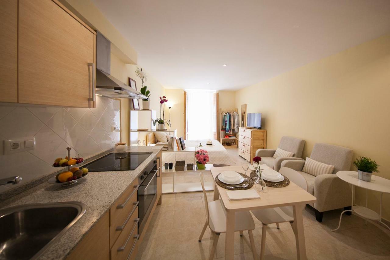 El Faro Appartement *